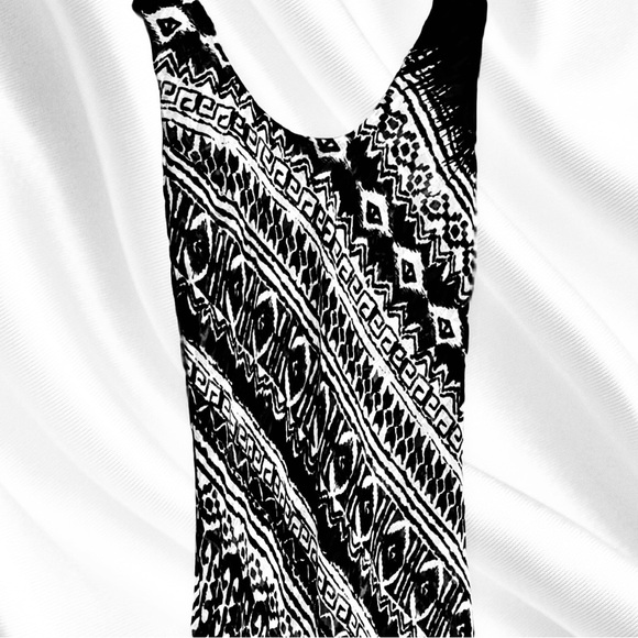 NIKKY Black and White Reversible Maxi Dress - Picture 6 of 9